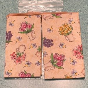 Longaberger Early Blossoms 2 Cloth Napkins